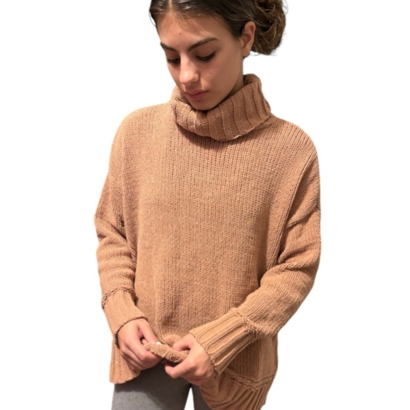 AERIE Cozy Camel Turtleneck Sweater XS - Picture 3 of 5
